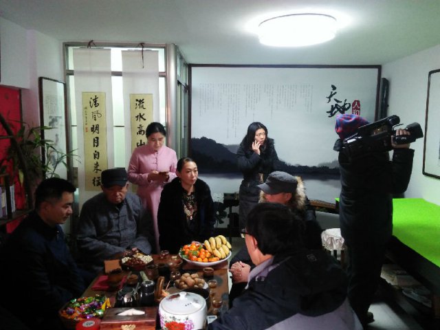 ƽιݲ黭黭ڹп